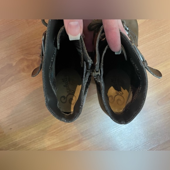 SEYCHELLES Leather Heel Booties - Picture 5 of 9